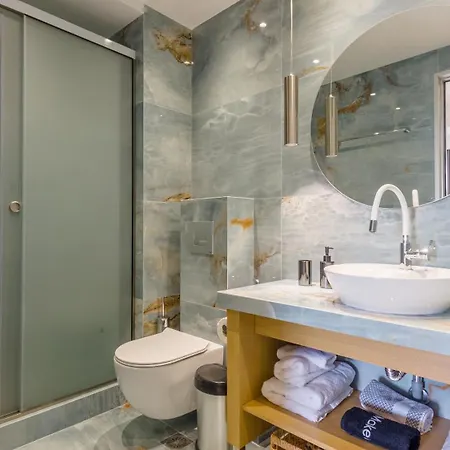 Ξενοδοχείο με διαμερίσματα Kima Premium 4*