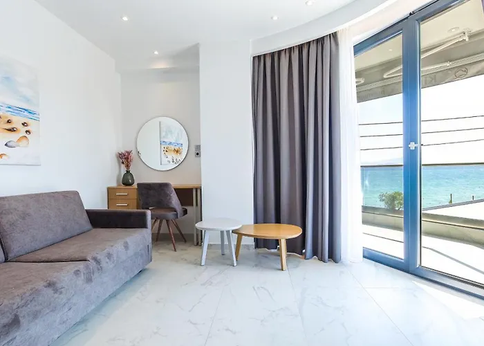Kima Premium Aparthotel