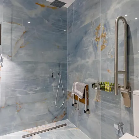 アパートホテル Kima Premium